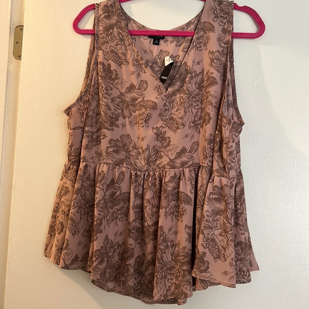 NWT Torrid Floral Blouse